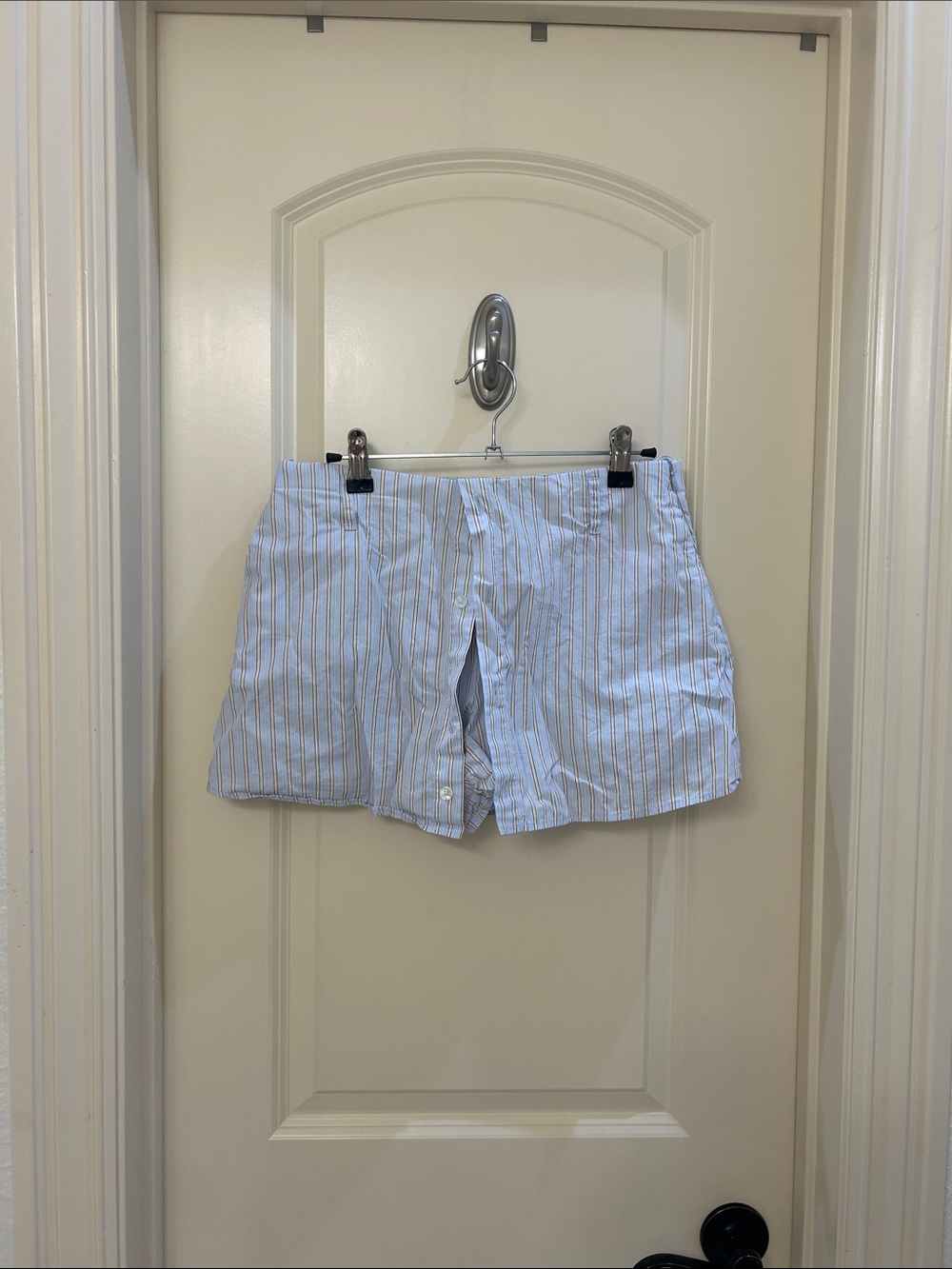 Zara Light Blue & White Striped Women’s Skort - Picture 2 of 4